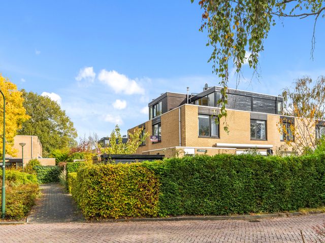 Tulpentuin 90, Voorburg