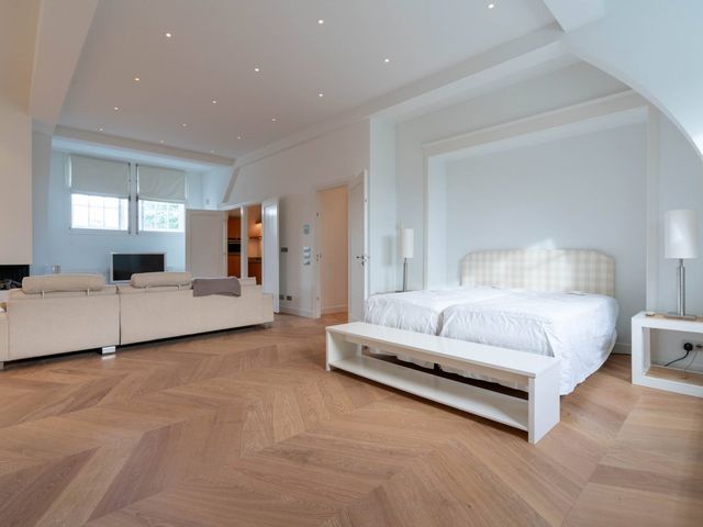 Carnegielaan 11, Den Haag