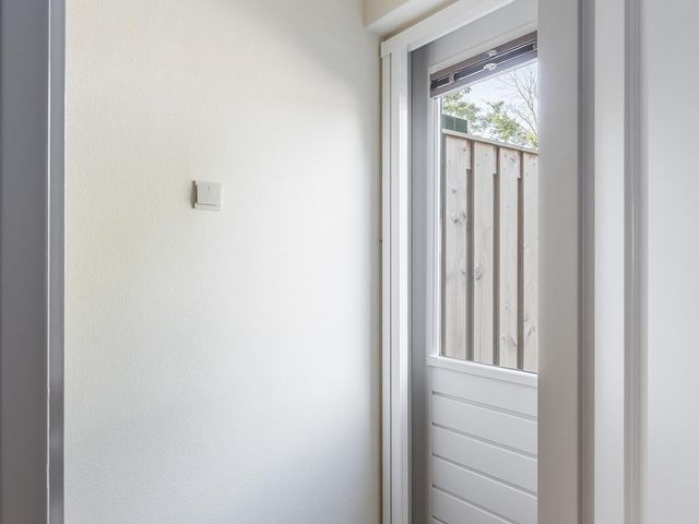 Gladiolenstraat 11, Sint-Maartensdijk