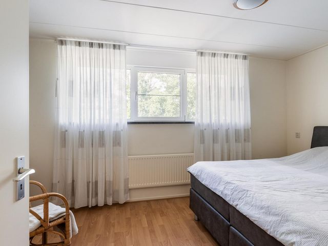 Gladiolenstraat 11, Sint-Maartensdijk