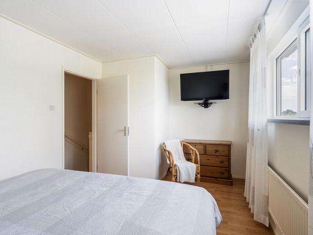 Gladiolenstraat 11, Sint-Maartensdijk