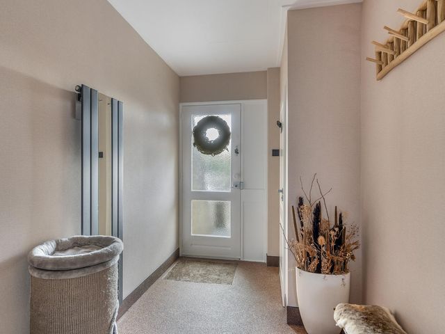 Boswei 6, Stavenisse