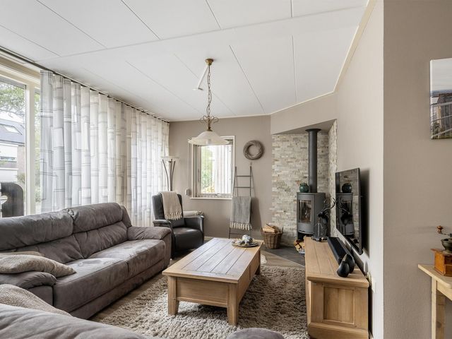 Westpoort 29, Sint-Maartensdijk