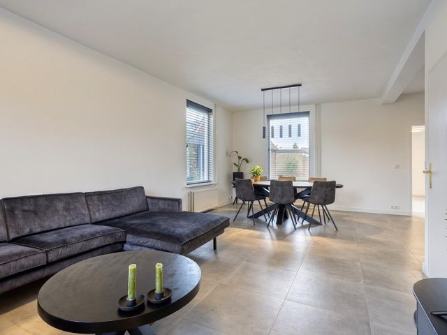 Schilderstraat 11, Sambeek