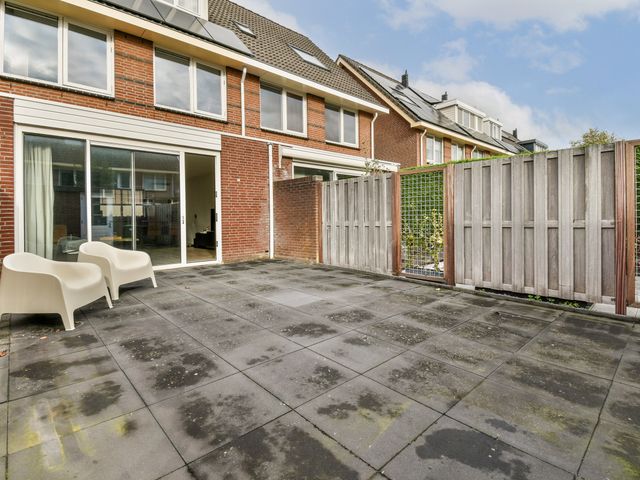 Pieter Johan Tijkenstraat 13, Poortugaal