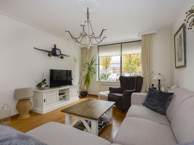 Vossestein 46, Nieuw-Vennep