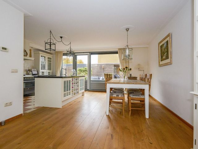 Vossestein 46, Nieuw-Vennep