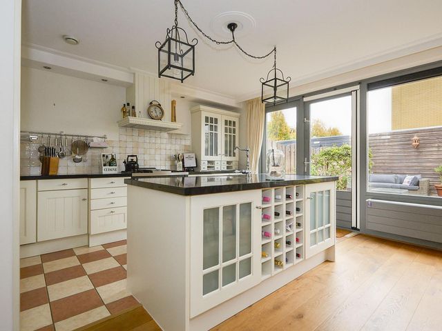 Vossestein 46, Nieuw-Vennep