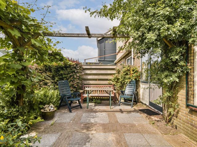 Julianalaan 36, De Rijp