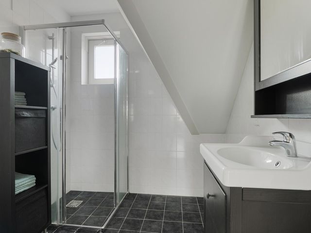 Schoolstraat 12, Strijen