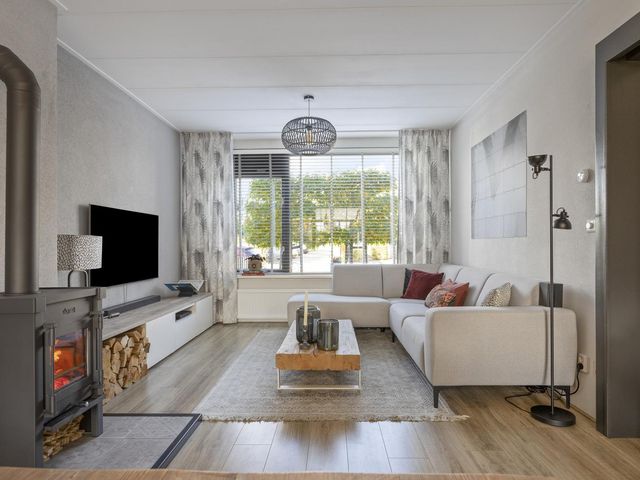 Ridder van Dorplaan 18, Zuid-Beijerland