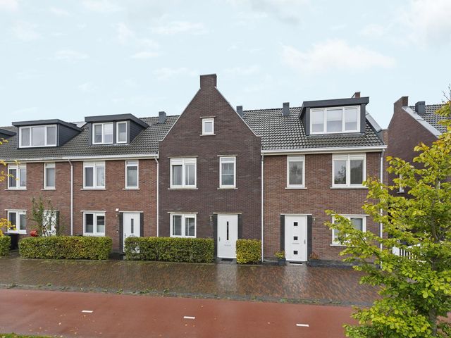 Nobellaan 36, Almere