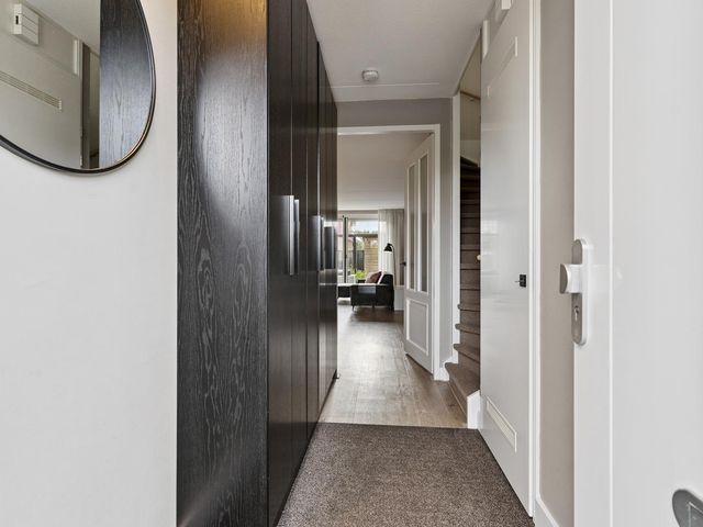 Nobellaan 36, Almere