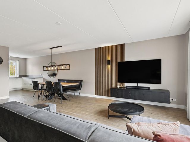 Nobellaan 36, Almere