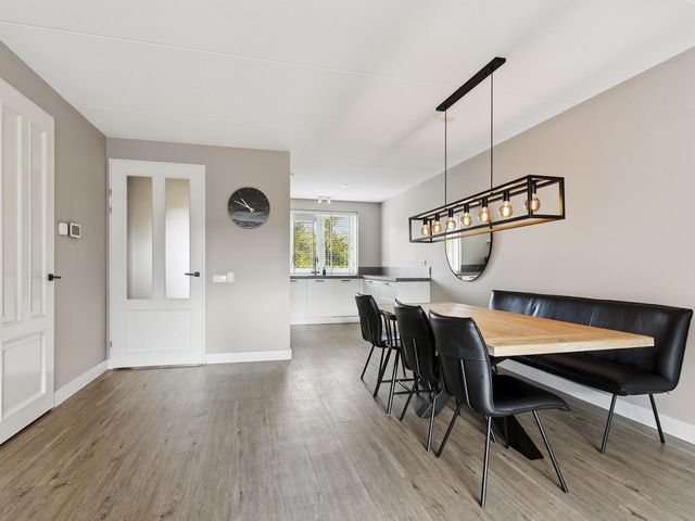 Nobellaan 36, Almere