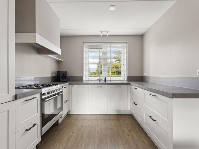 Nobellaan 36, Almere