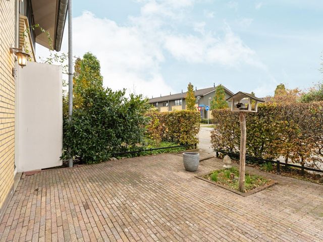 Februaristraat 50, Almere