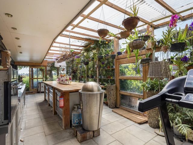 Wilnisse Zuwe 58A R18, Wilnis