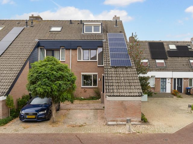 Luchtenburg 134, Dordrecht