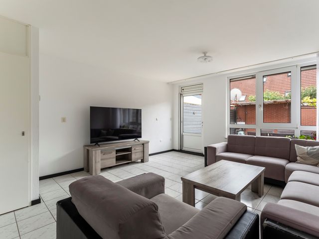 Houthavenplein 4, Dordrecht