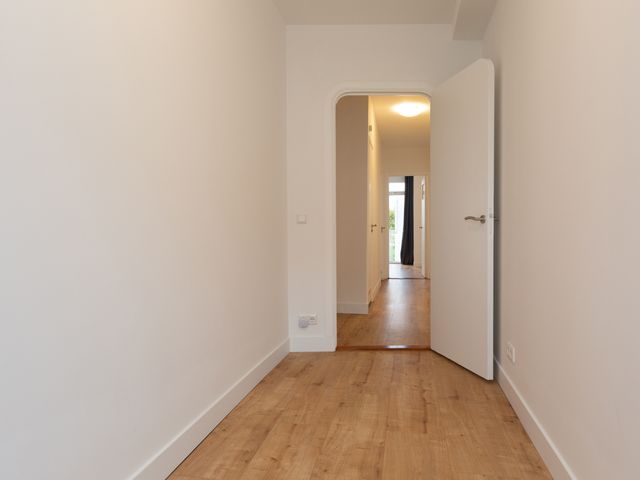 Gevers Deynootweg 113A, Den Haag