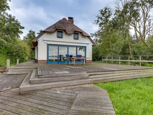 Veneweg 298, Wanneperveen