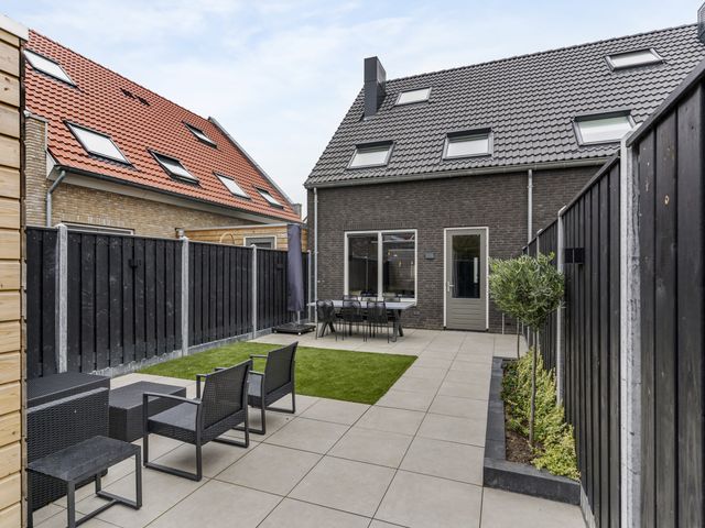 Rijksstraatweg 102p, Ridderkerk