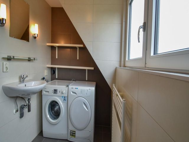 Durgerdammerdijk 4, Amsterdam