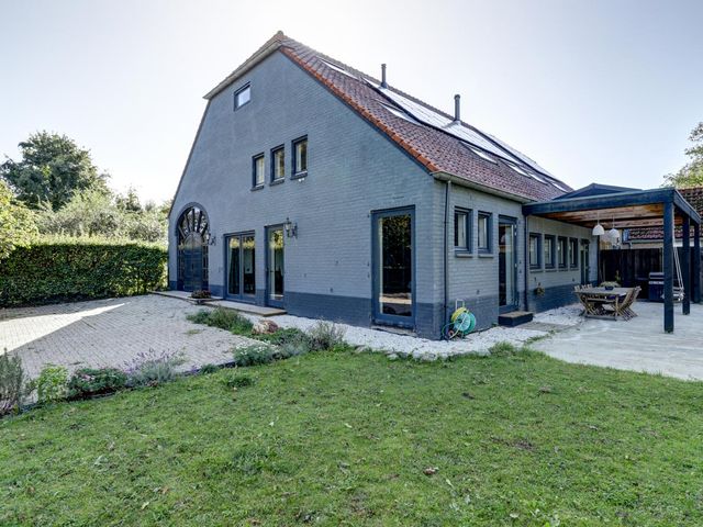 Gansoyen 5a, Drongelen