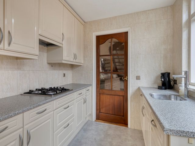 Spilbergenstraat 2, IJmuiden