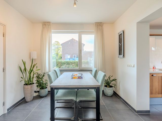 Veldstraat 21, Ohé en Laak