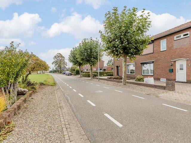 Veldstraat 21, Ohé en Laak