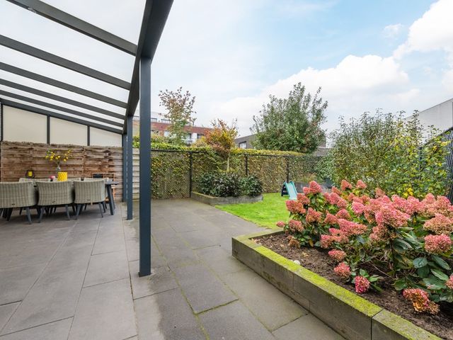 Thaalweg Oost 71, Echt