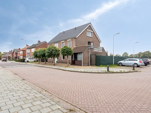 Koningin Julianastraat 39, Clinge