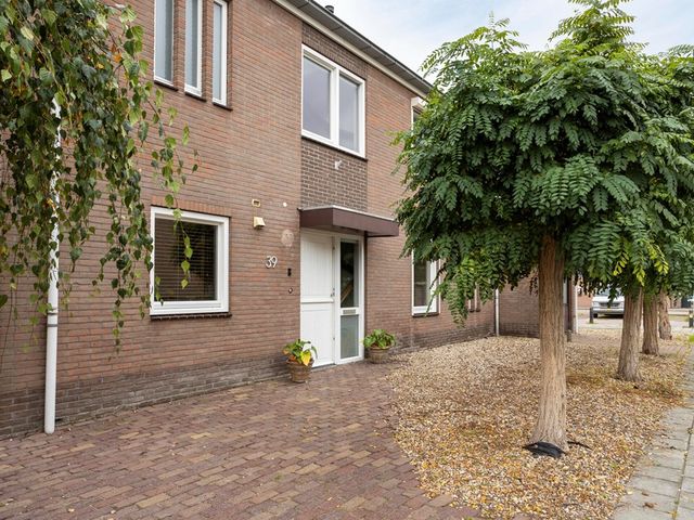 Koningin Julianastraat 39, Clinge