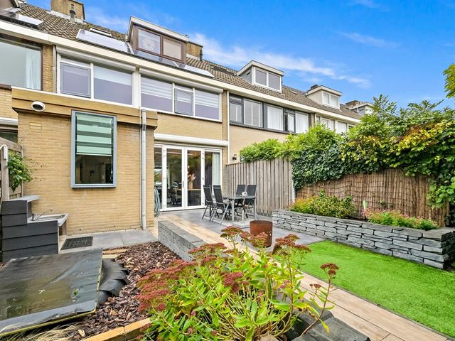Spechtstraat 20, Maassluis