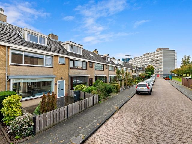 Spechtstraat 20, Maassluis