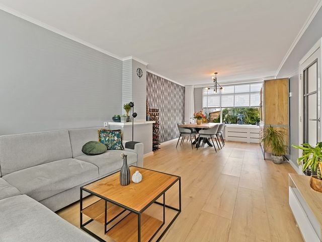 Merellaan 152, Maassluis