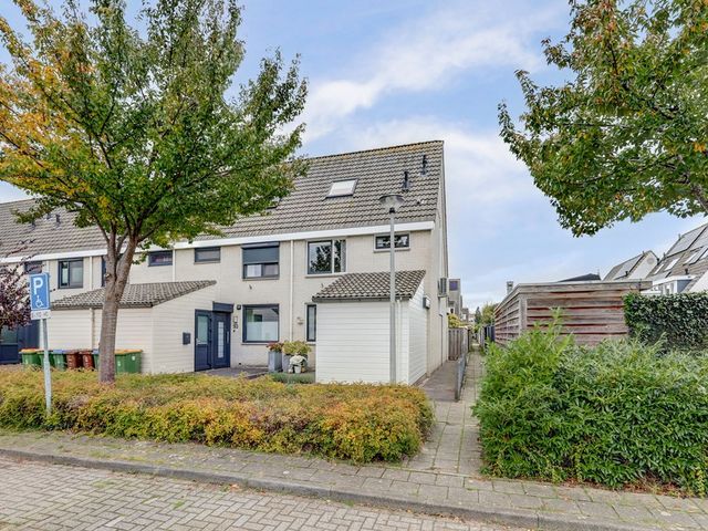 Kennedydreef 95, Ede