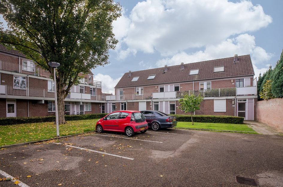 Planetenhof 48A