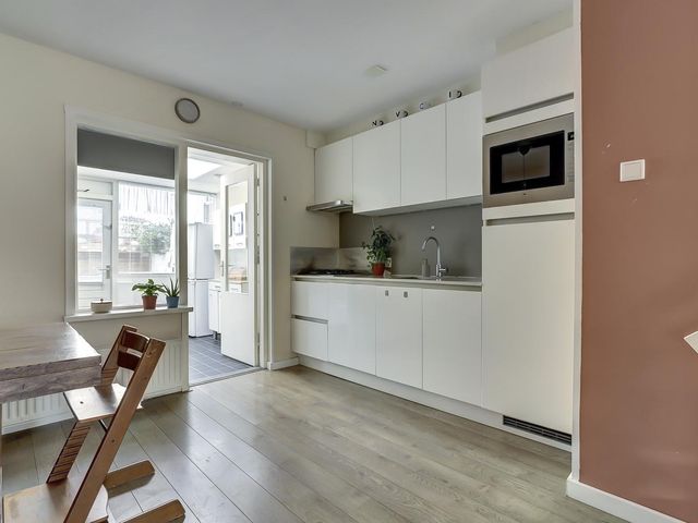 Koningin Wilhelminastraat 11, De Lier