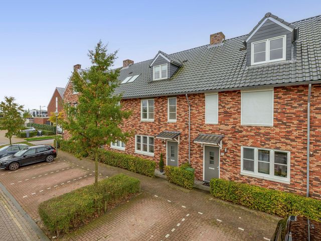 Hugo Poortmanstraat 51, Waddinxveen