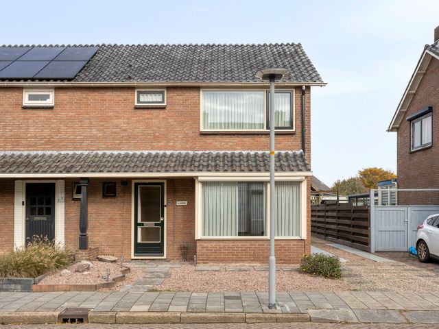 Fintstraat 5, Brakel