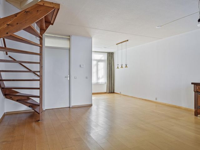 Julianastraat 13, Uden