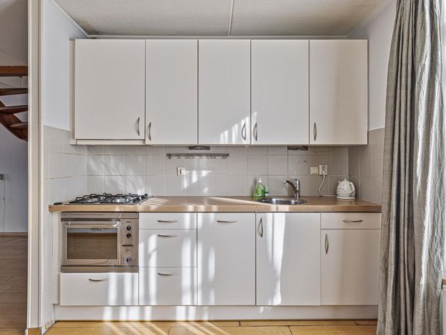 Julianastraat 13, Uden