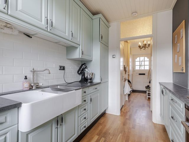 Leeuwerikstraat 5, Bleskensgraaf Ca