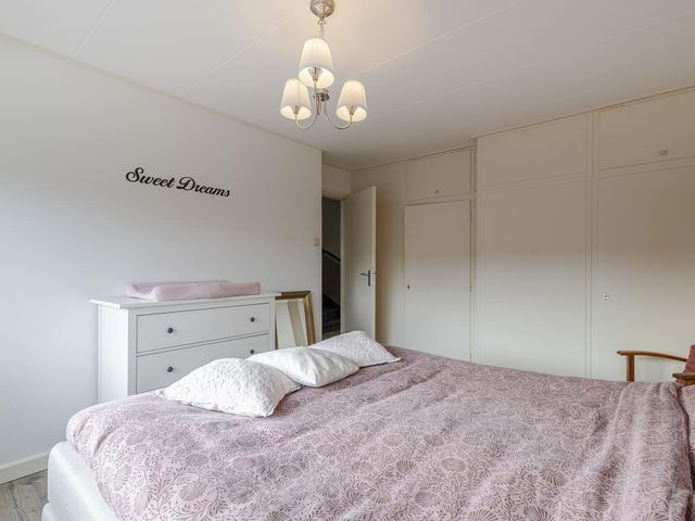 Leeuwerikstraat 5, Bleskensgraaf Ca