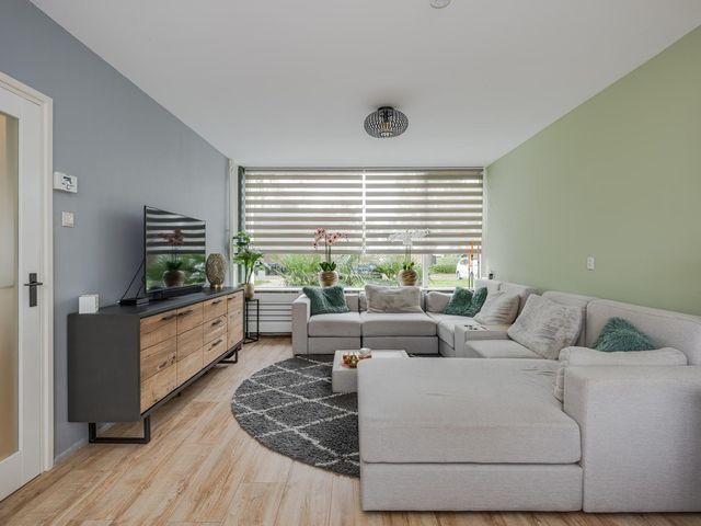 Anthonie van Dijcklaan 2, Voorschoten