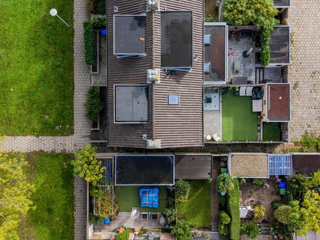 Anthonie van Dijcklaan 2, Voorschoten