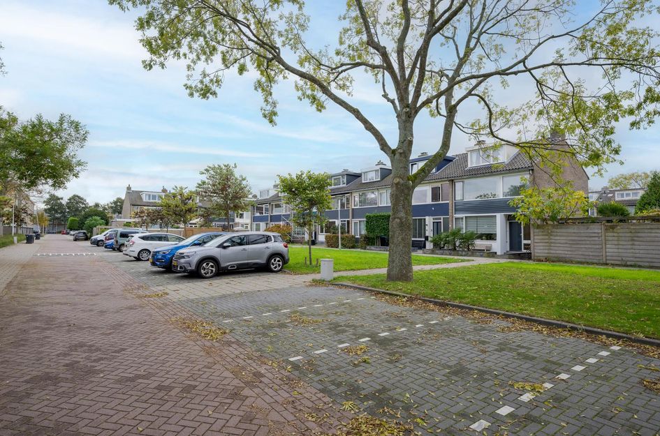 Anthonie van Dijcklaan 2